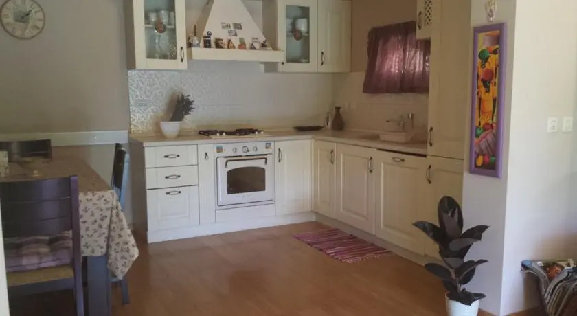 Apartment Jeger