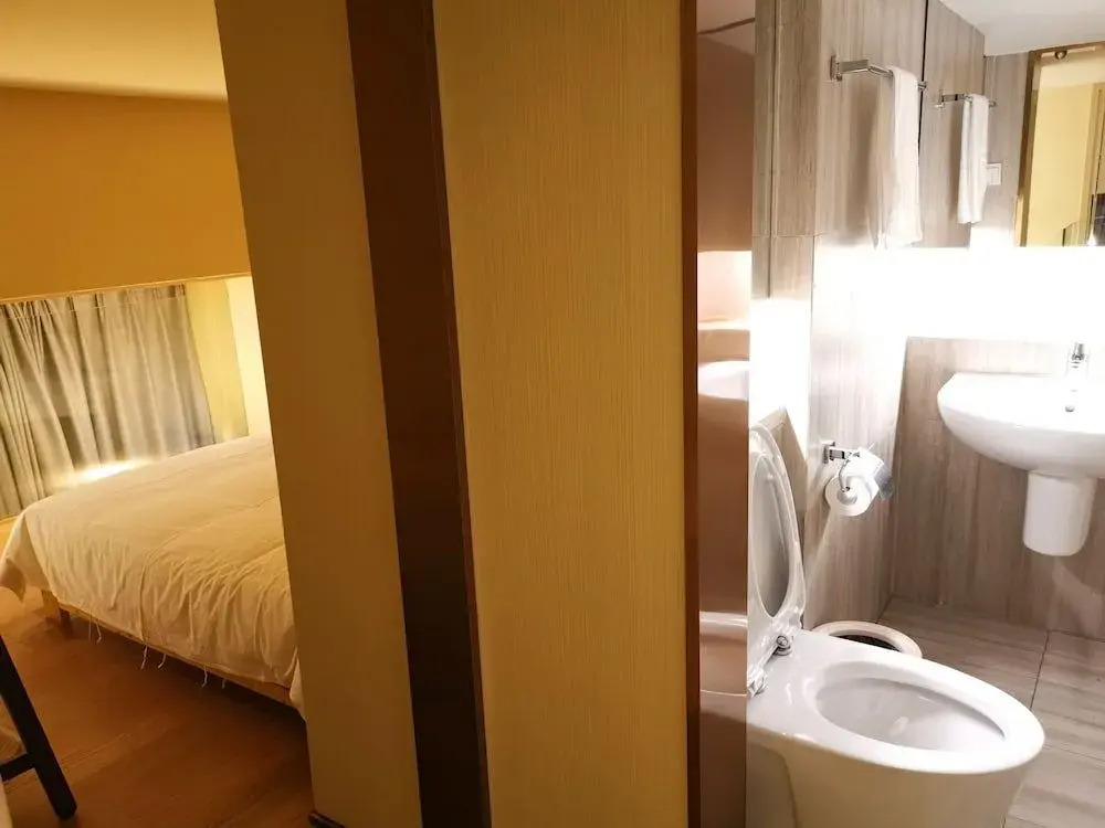 EFC Qingchengli Loft Apartment