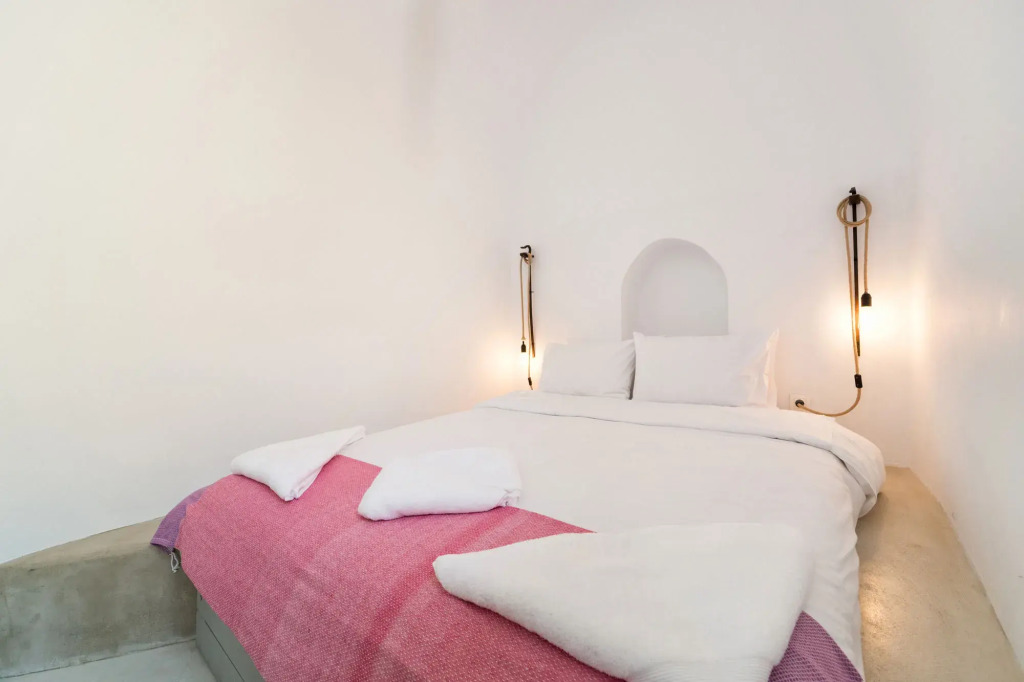 Kampanario Luxury Two-Bedroom Villa with Private Jacuzzi
