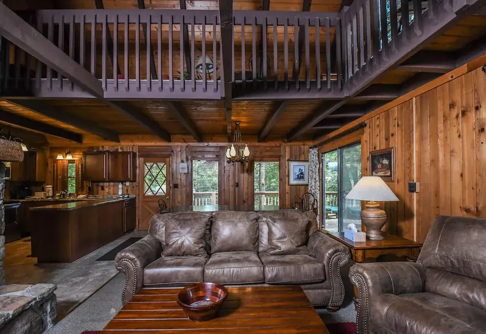 Creekside Cove 4 Bedroom House