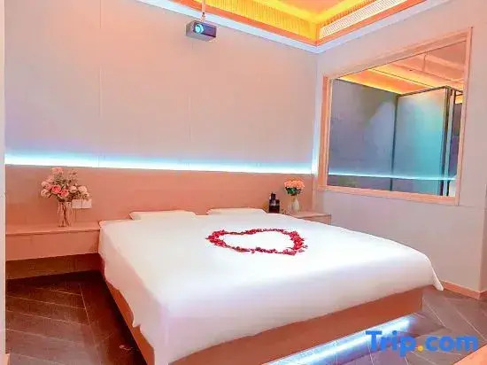 Sishitang Carbonate Hot Spring Hotel, Aksu