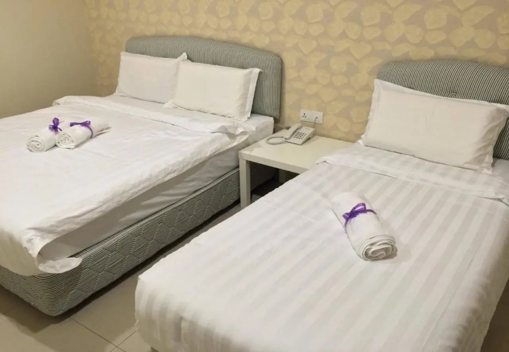 Victory G Hotel