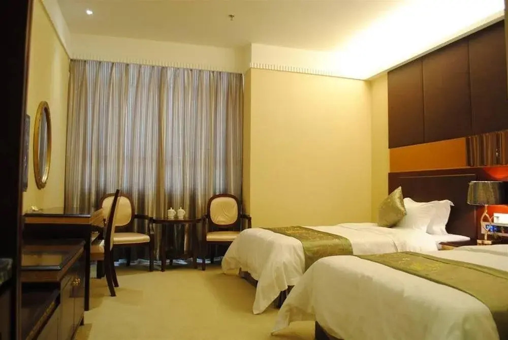 Dongxing Hotel - Guangzhou
