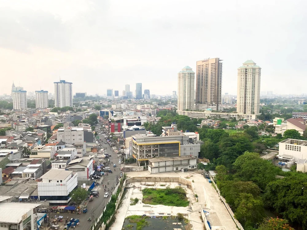 Elegant And Comfort 1Br Sudirman Suites Apartment