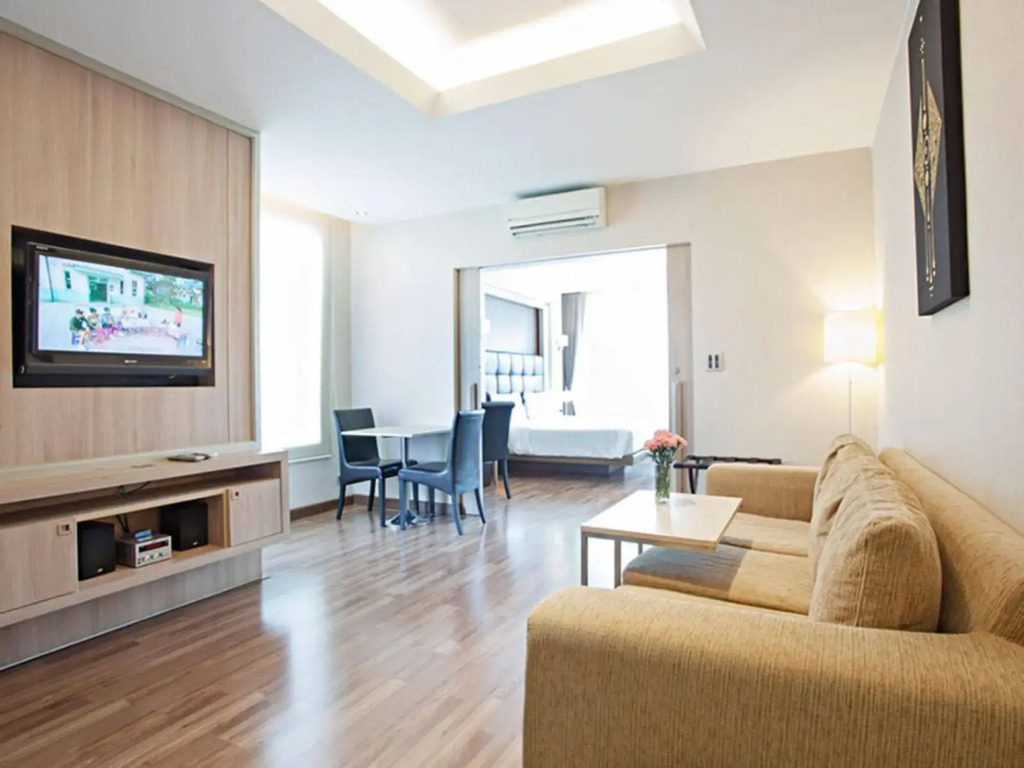 V Residence