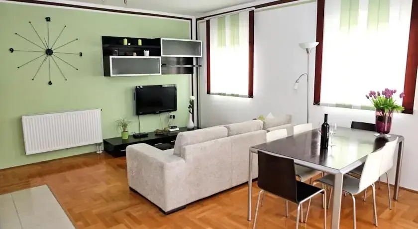 Apartments Nika