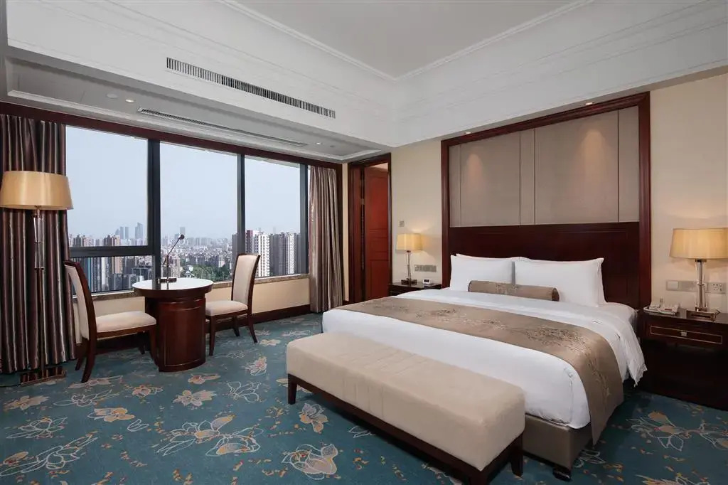 Wyndham Garden Wuxi Huishan