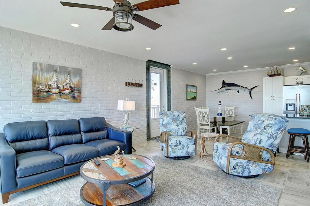 Channelview 107 in Port Aransas