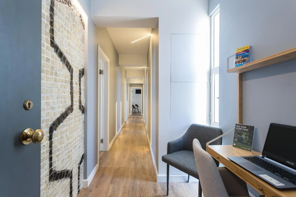 Lisbon Airport Suites