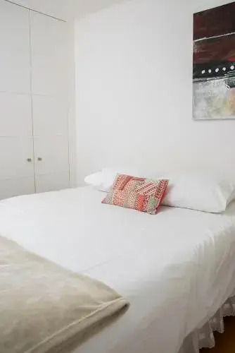 Kennedy Apartments Los Militares