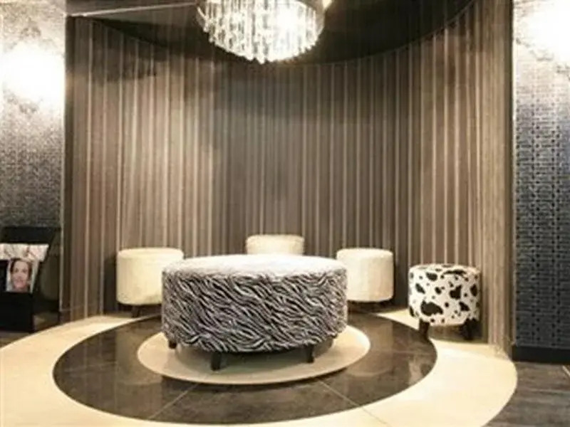 Lexy Hotel