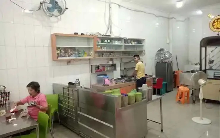 Hong Jaya Homestay - Hostel
