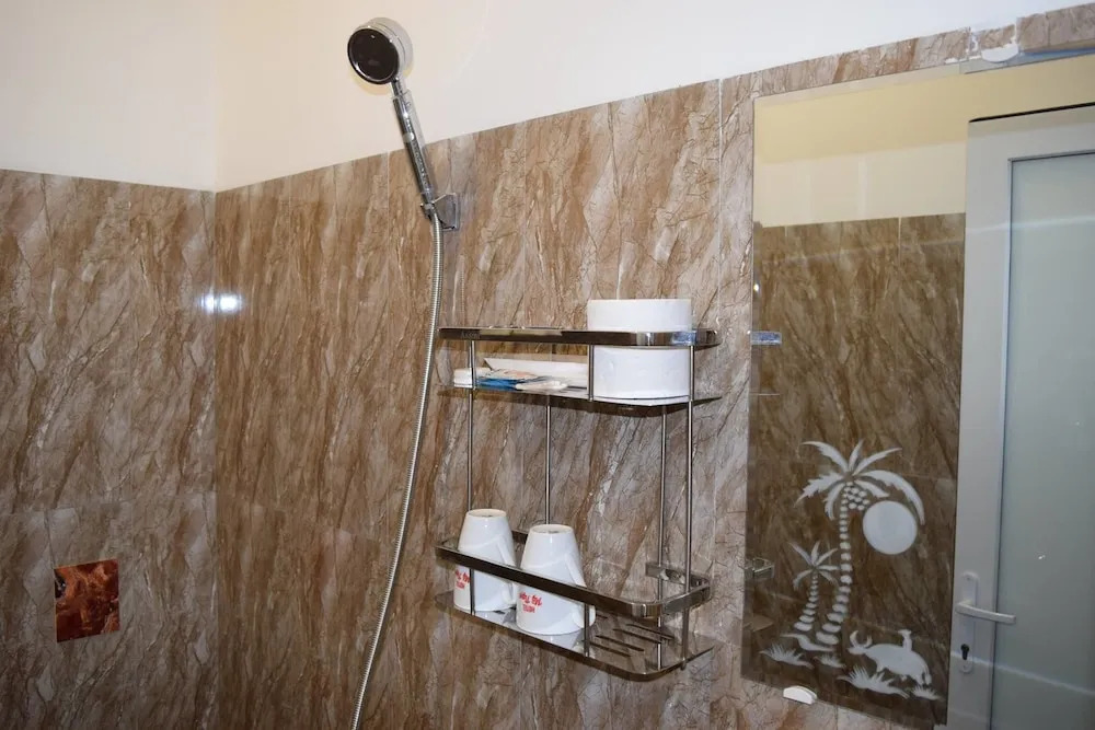 KHÁCH SẠN MỸ NGỌC