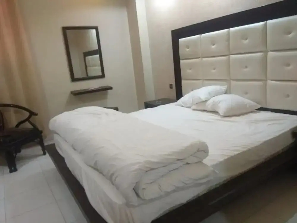 Executive One Hotel