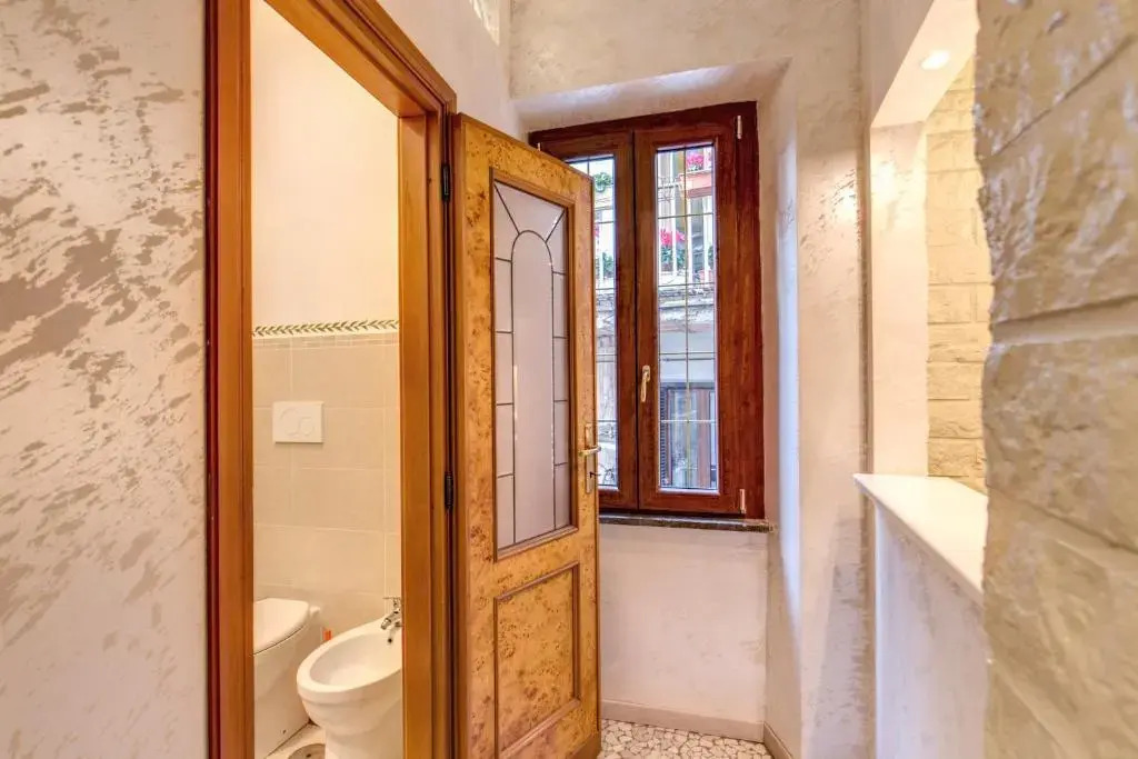 Fontana di Trevi Charming Apartment CIR 15280