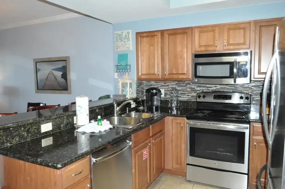 Ariel Dunes II 1803 (G) - flr18 - 2BR 2BA - (6)