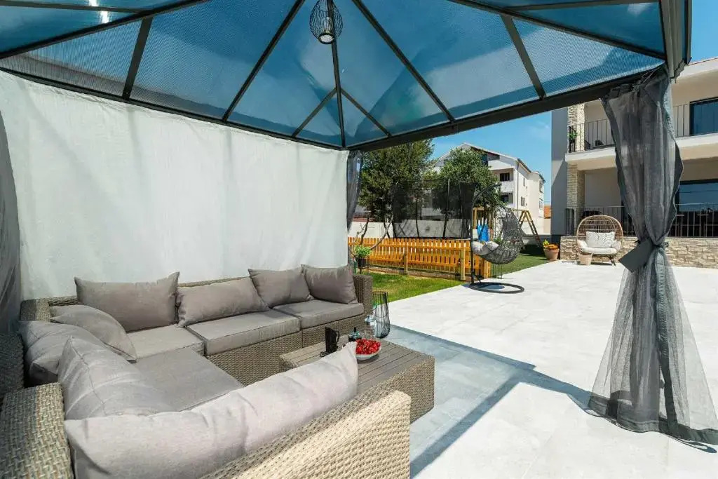 Luxury villa Magale with large pool