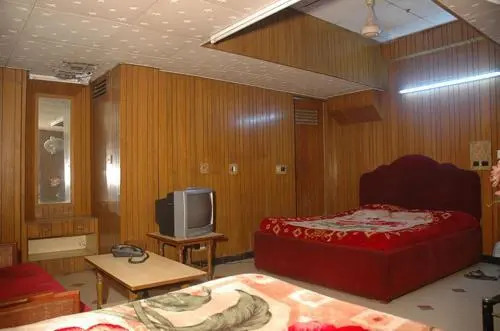 Hotel De Romana Near Jama Masjid Gate No.1