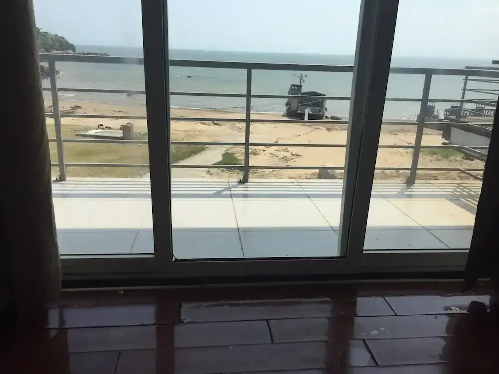 Old Harbour Hostel