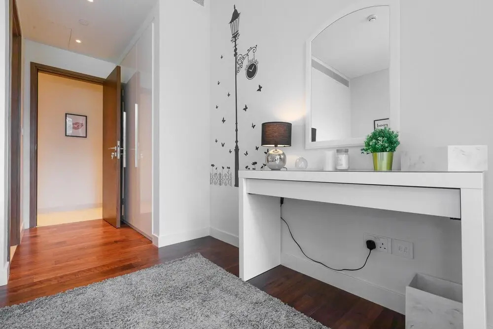 FAM Living City Walk - Opposite City Walk Mall - 2A