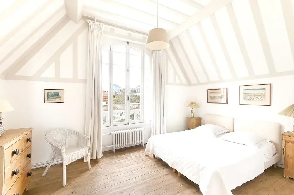 House With 8 Bedrooms in Grandcamp-maisy, With Wonderful sea View, Fur