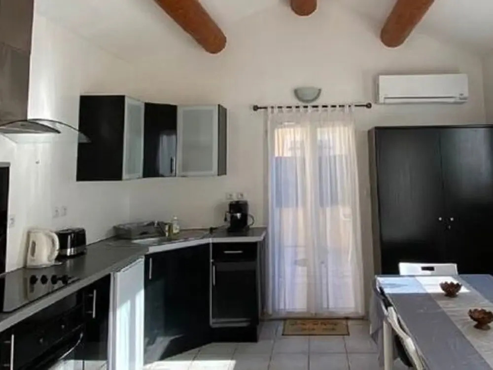 Lovely Holiday Home in Marseille With Balcony
