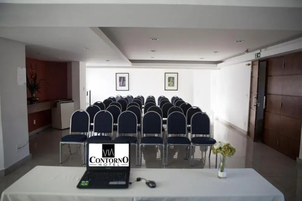 Via Contorno Hotel