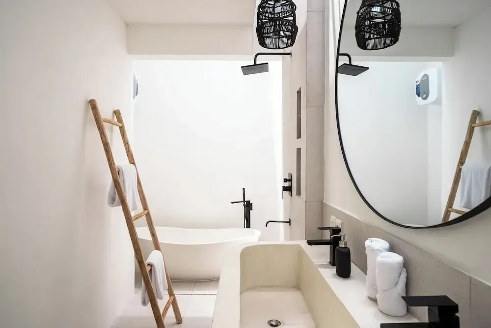Ocean Castle 2BR Private Pool Rooftop Villa By Bali Bliss Properties