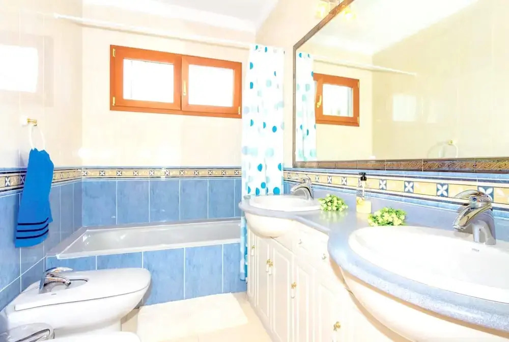 Villa With 3 Bedrooms in Tías, With Wonderful sea View, Private Pool, Enclosed Garden Near the Beach