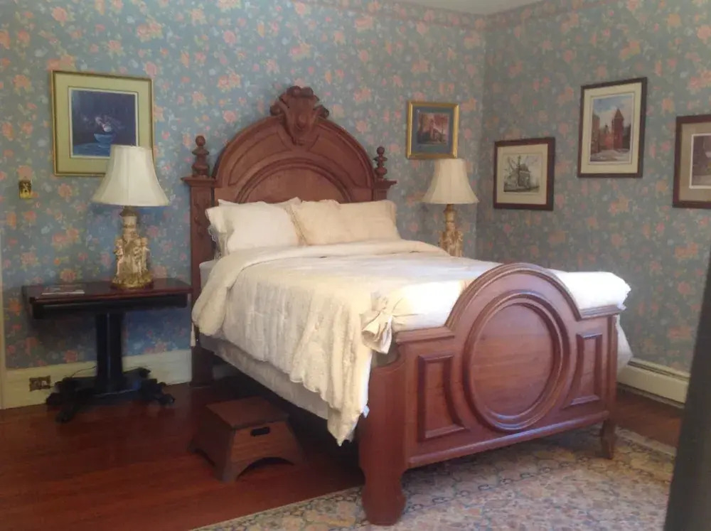 Hermansader's Victorian Mansion