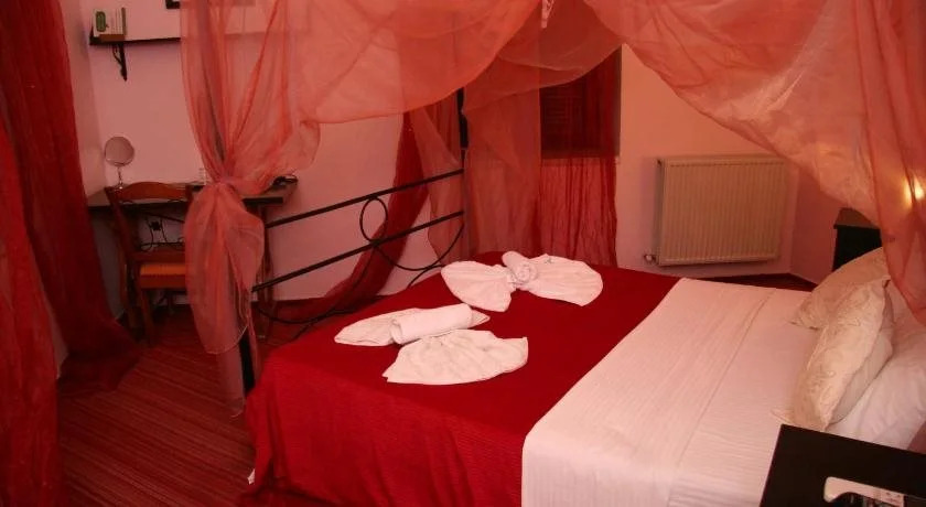 Lefkara Hotel