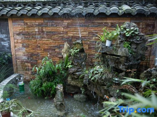 Residents' accommodation in Libo, Hongya