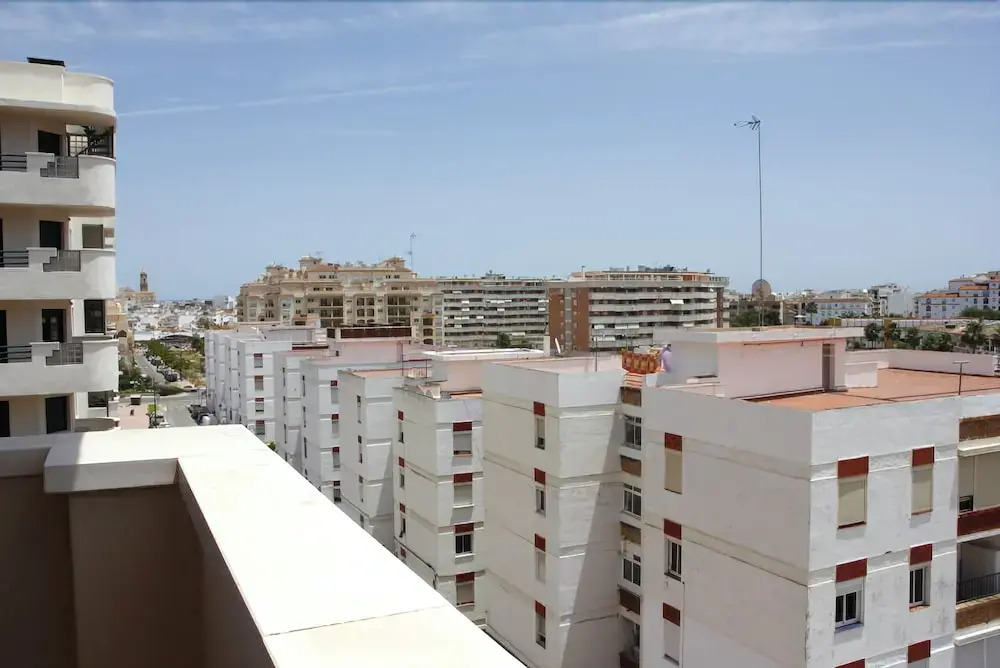 Estepona 101360 2 Bedroom Apartment By Mo Rentals