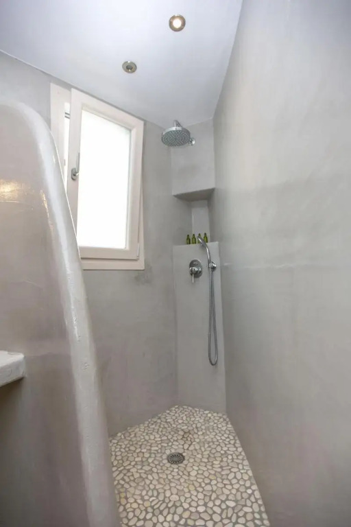 Emery Suites