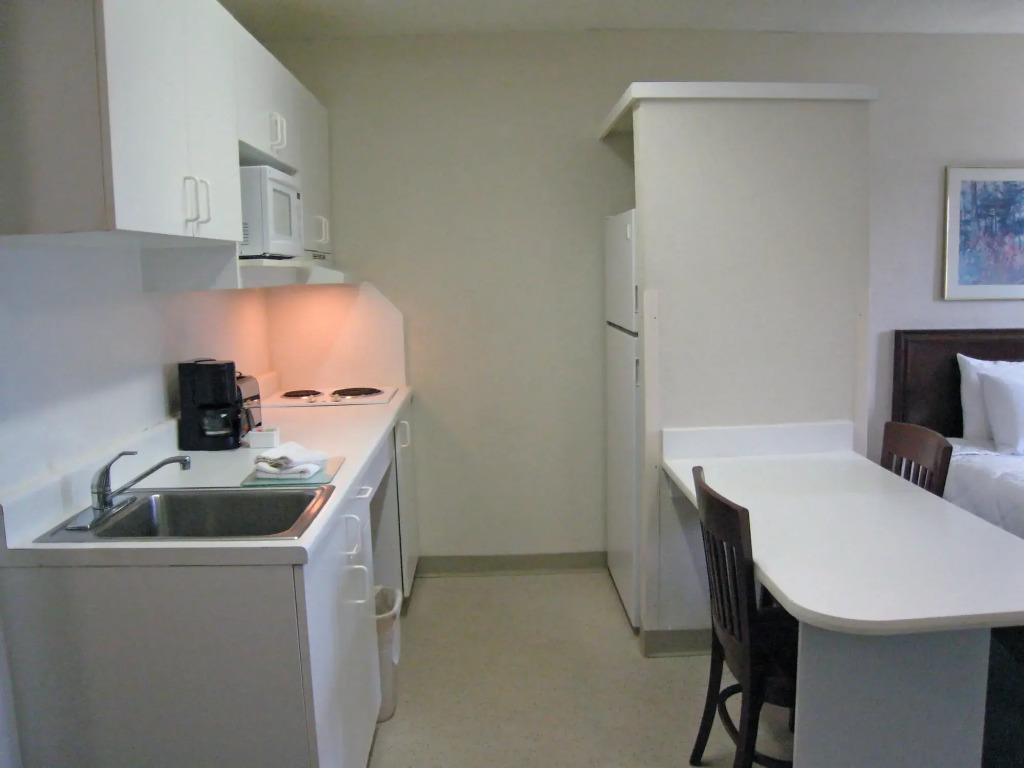 Extended Stay America Select Suites - Greenville - Airport