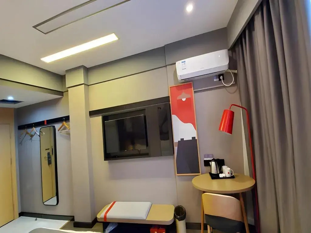 Thank Inn Hotel Hunan Changsha Yuelu Meixi Lake West Bus Station
