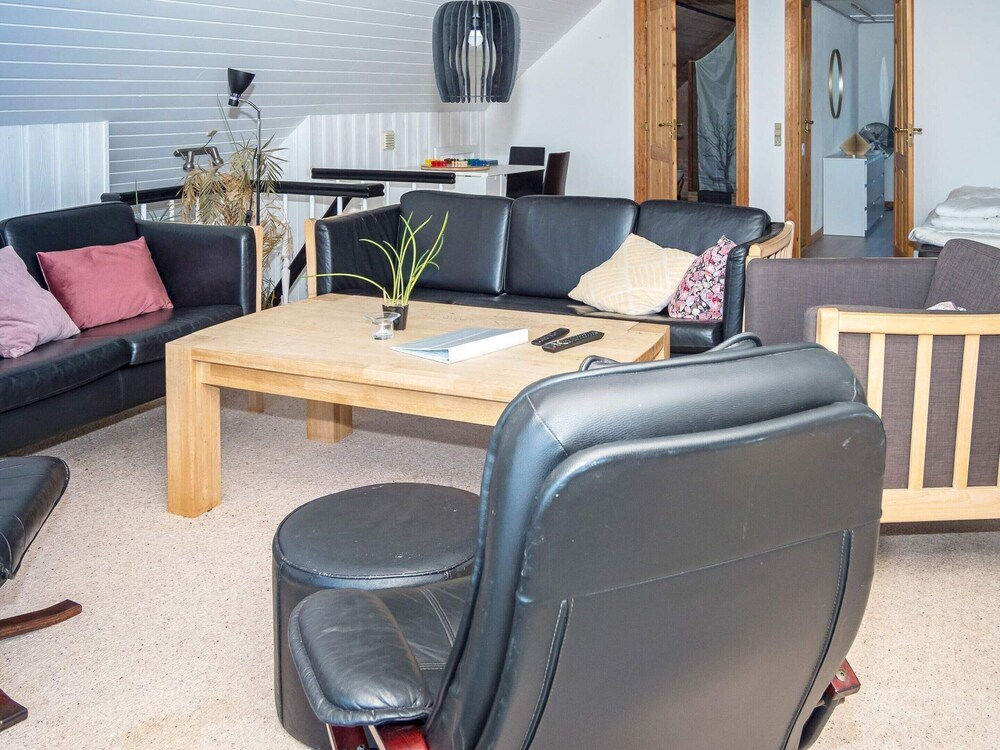 10 person holiday home in Vestervig-By Traum