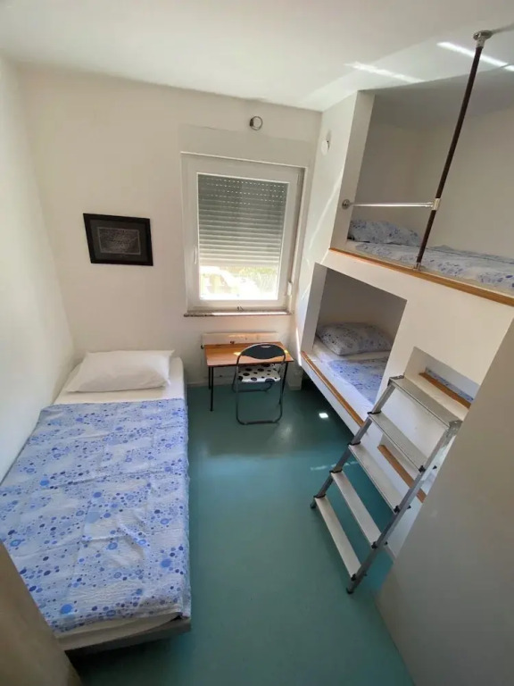 Hostel Kantun
