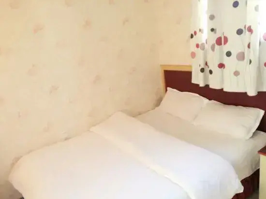 Zhumadian health Hotel