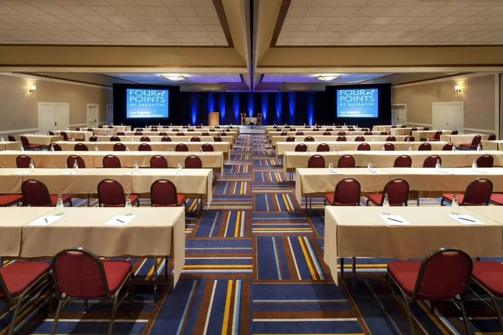 Four Points by Sheraton Los Angeles International Airport (США)