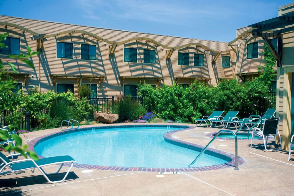 DoubleTree by Hilton Napa Valley - American Canyon