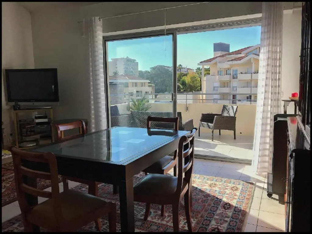 Welcome to Cannes - Azirys