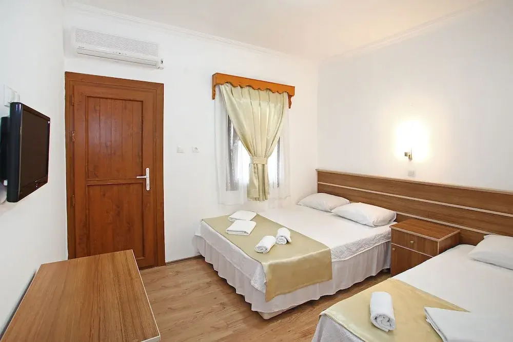 Velena Hotel