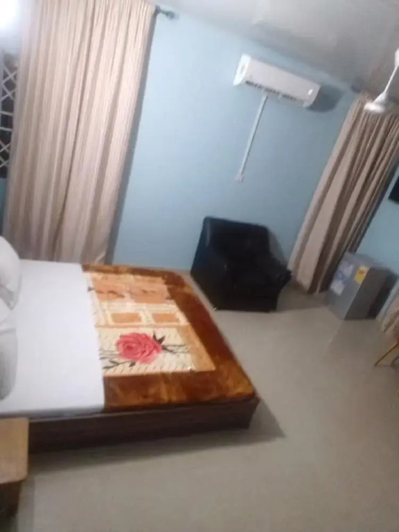 Pasandy Lodge
