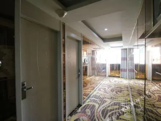 Huashuyi Hostel (Shanghai Kongjiang Road)