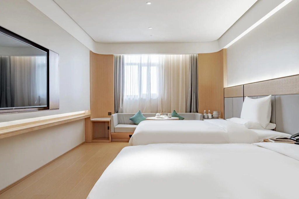 Ji Hotel (Tianjin West Railway Station)