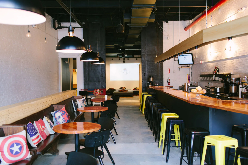 The Local - Hostel
