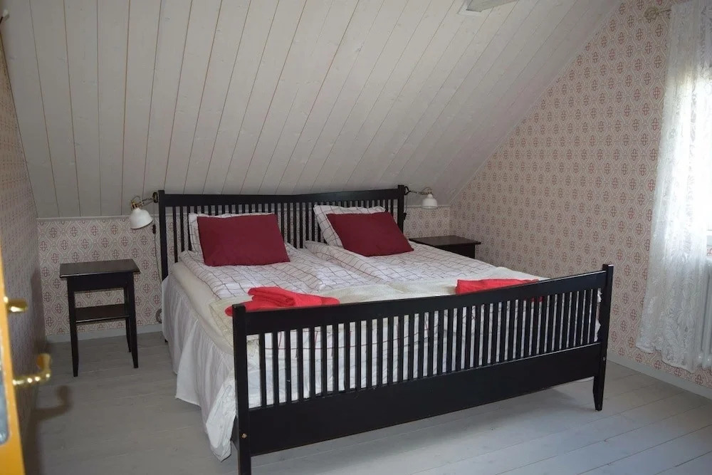 Vänneberga Gård Bed & Breakfast