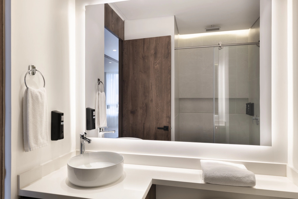 VOU Suites by Avia Suites