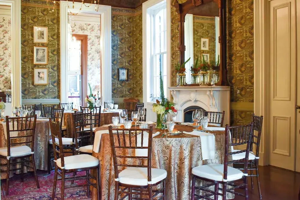 The Lanaux Mansion